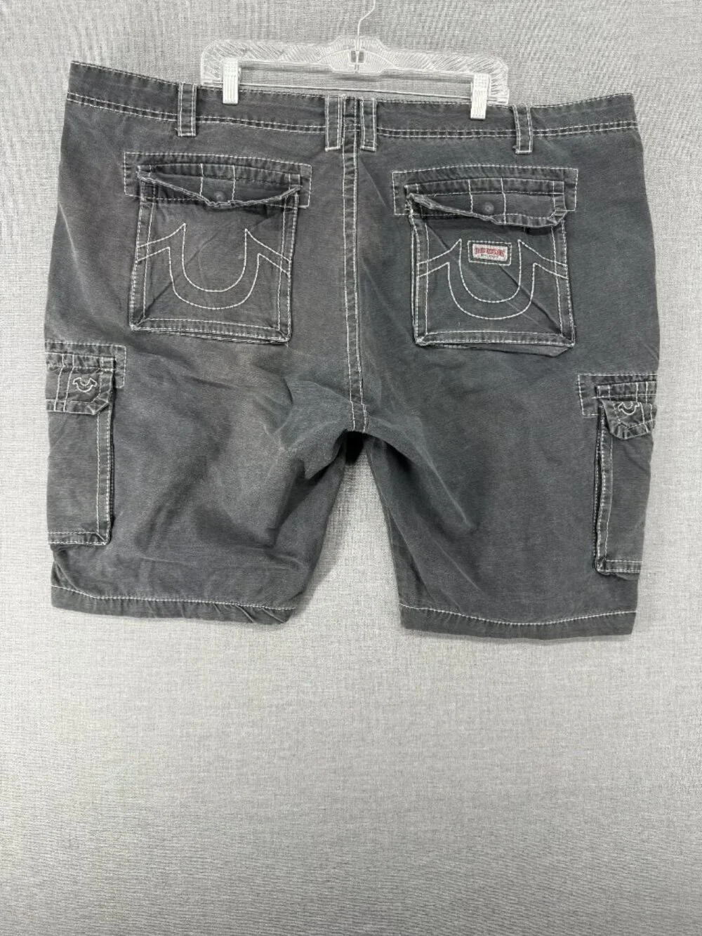 True Religion Vinny Big T Ultra Baggy Cargo Shorts Mens 46 10